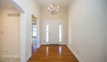 719 Clayton Corners Dr, Ballwin, MO 63011