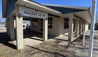 304 S Market St, Alton, MO 65606