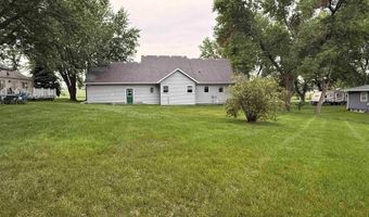 631 South St, Akron, IA 51001