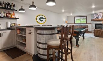 2759 COUNTY ROAD EE, Abrams, WI 54101