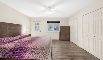 156 Congress St, Belfast, ME 04915
