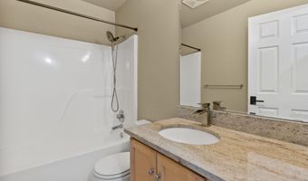 3025 NW Fairway Heights Dr, Bend, OR 97703