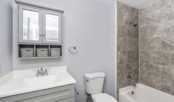 211 Clinton Ave, Albany, NY 12210