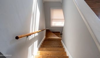 6 Reno Ct, Barnegat, NJ 08005