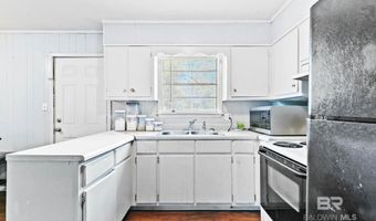 605 Dow Ct, Bay Minette, AL 36507