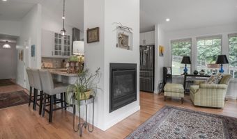 6322 WALHONDING Rd, Bethesda, MD 20816