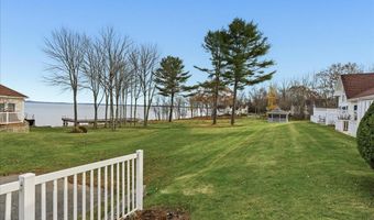 99 Dockside Ln, Belfast, ME 04915