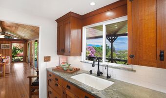 679 Kaapuni Pl, Kihei, HI 96753