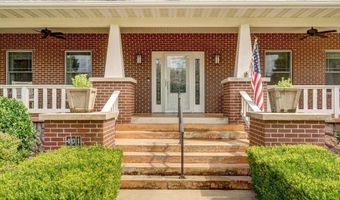 401 E Glendale St, Aurora, MO 65605