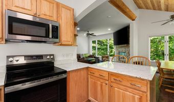 169 Willows Hill Dr #6, Cambridge, VT 05464