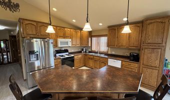 37948 127th St, Aberdeen, SD 57401