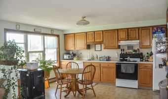 499 W River Rd, Augusta, ME 04330