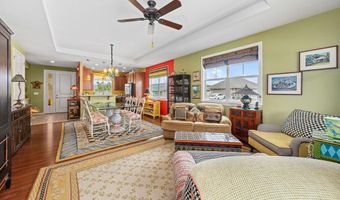 15 Kaana St, Kahului, HI 96732