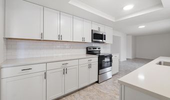 752 E St, Fernley, NV 89408