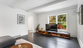 73733 Superior St, South Haven, MI 49090
