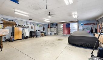 3373 Glover Rd, Almont, MI 48003