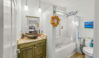 452 Indian Bluff Dr, Arapahoe, NC 28510