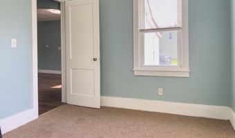 100 N AUSTIN Ave, Abingdon, IL 61410