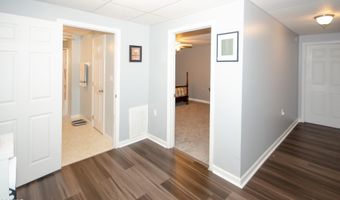 4580 Lakeshore Dr, Bean Station, TN 37708