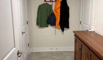 12441 OAK LEAF Ln 2, Berlin, MD 21811