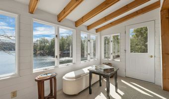 20 Boat Cove Rd, Alton, NH 03810