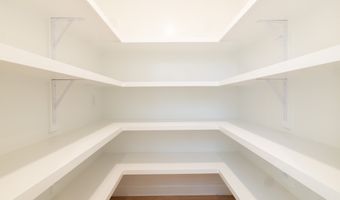 81 Nelson Dr, Burlington, CT 06013