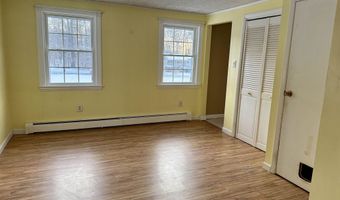 29 Quaker Ln, Barrington, NH 03825