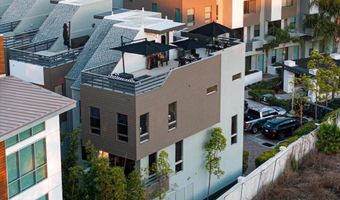 2517 State St, Carlsbad, CA 92008