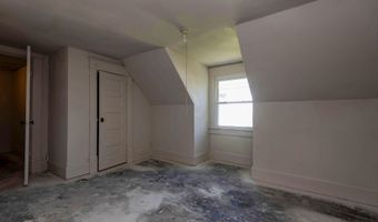 503 Mcnatt Ave, Aurora, MO 65605