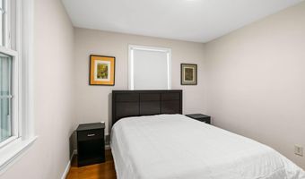 5801 DEVONSHIRE Dr, Bethesda, MD 20816