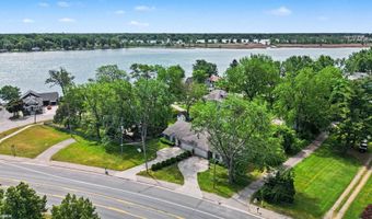 393 Pointe Tremble Rd, Algonac, MI 48001