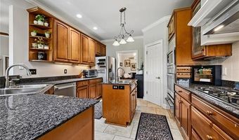 100 PRIMROSE Dr, Belle Chasse, LA 70037