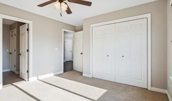 1810 Goose Lake Cir, North Liberty, IA 52317