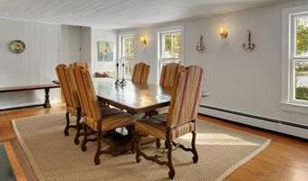 3 Raiders Ln, Darien, CT 06820