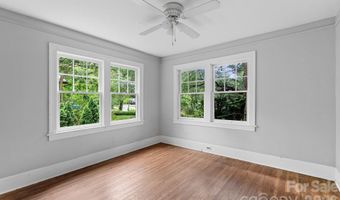 35 Northview St, Asheville, NC 28801
