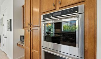 4502 S WILDFLOWER Pl, Chandler, AZ 85248