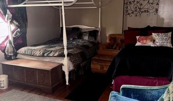 611 S Bead St, Alma, GA 31510