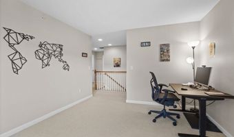 71 Kendall Ct 71, Bedford, MA 01730