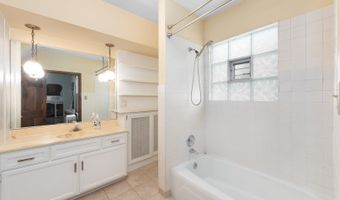 318 W Wing St, Arlington Heights, IL 60005