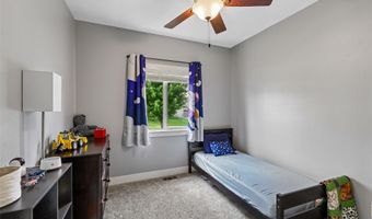 1616 SE Coralberry Dr, Ankeny, IA 50021