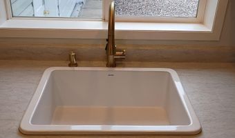 65 N BUTCH CASSIDY Trl, Central, UT 84722