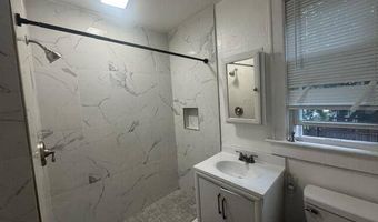 442 Morris St 1F, Albany, NY 12208