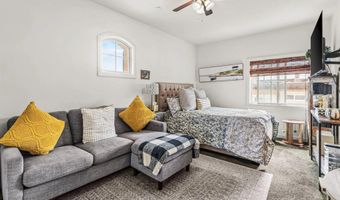 1077 Village Dr, Oceanside, CA 92057