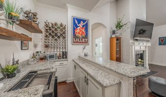 556 Sagebrush Ct, Aledo, TX 76008
