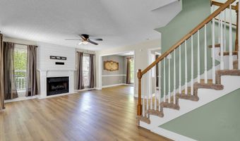 693 Cotton Branch Dr, Boiling Springs, SC 29316