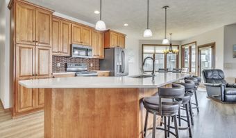435 240th Ave 208, Arnolds Park, IA 51331