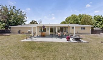 430 Abo Rd, Bosque Farms, NM 87068