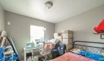 2311 S Fairlawn Way, Anderson, IN 46011