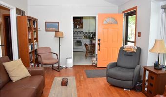 225 King St, Baldwin City, KS 66006