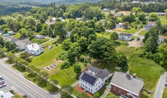 146 S Main St, Bradford, VT 05033
